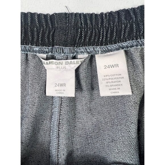Allison Daley Plus Women's Dark Jeans - Picture 3 of 7